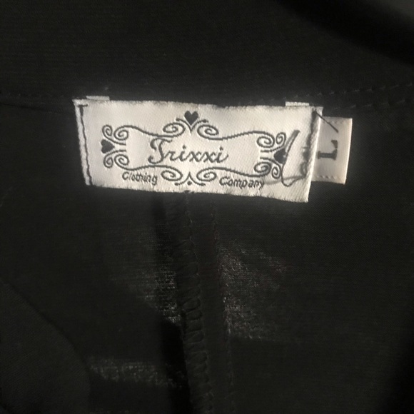 Vintage Style Large Button Vneck Mini Dress - Picture 3 of 3